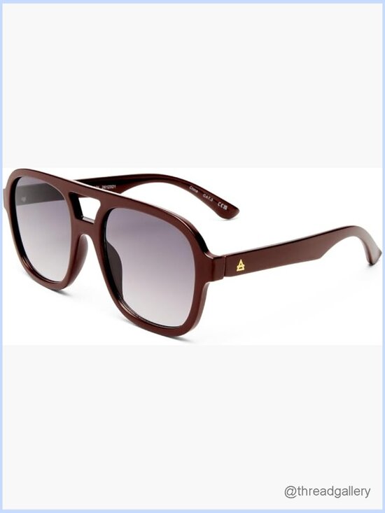 Classic Aviator Sunglasses with UV Protection and Scratch Resistant Lenses
